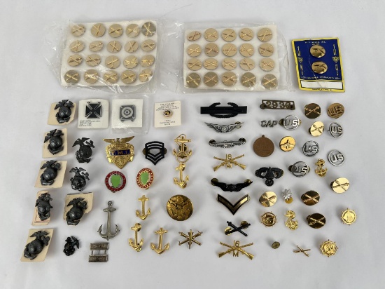 Assorted US Military Insignia