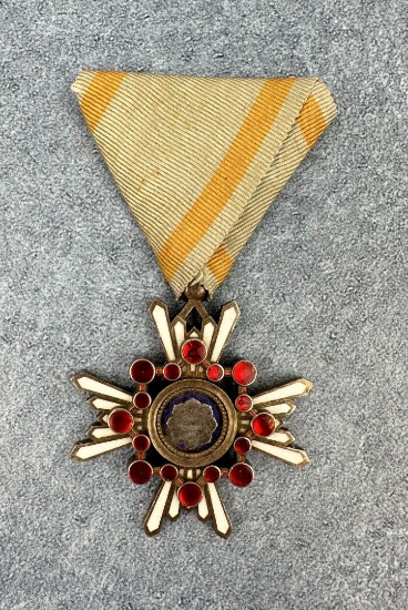WW2 Japanese Order of the Sacred Treasure Medal
