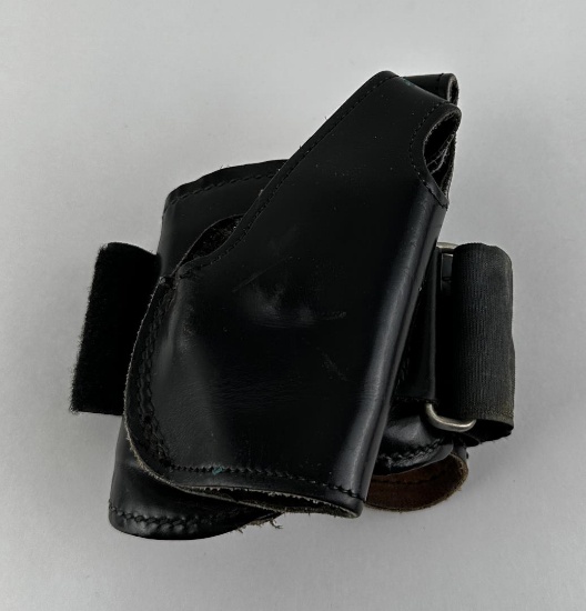 Snub Nose Concealed Hold Out Pistol Holster