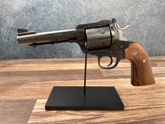 Ruger New Model Super Blackhawk .44 Bisley Pistol