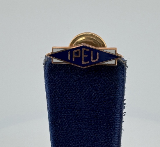 International Photo Engravers Union Gold Pin
