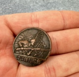 China 1949 Crossing the Yangtze River Badge Medal