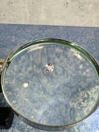 1.5ct Round Color Change Montana Sapphire
