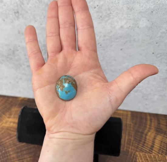 10ct Turquoise Cabochon