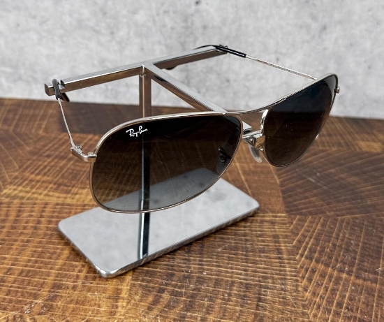 Ray Ban RB3267 Aviator Sunglasses