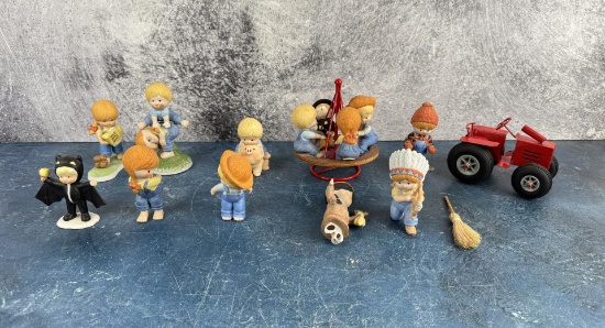Enesco Country Cousins Porcelain Figurines