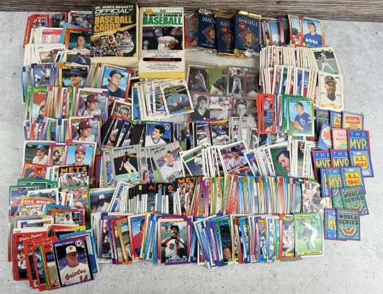 Large Collection of Baseball Cards