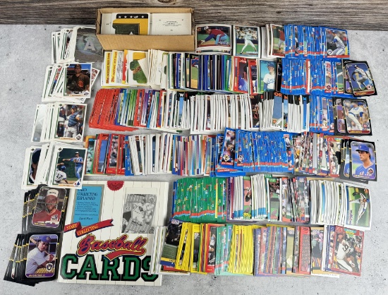 Large Collection of Baseball Cards
