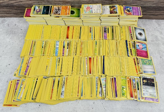 Collection of 3000 Bulk Pokemon Cards