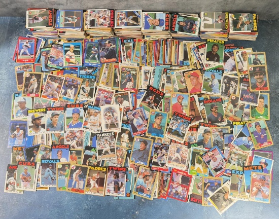 Huge Collection of Baseball Cards