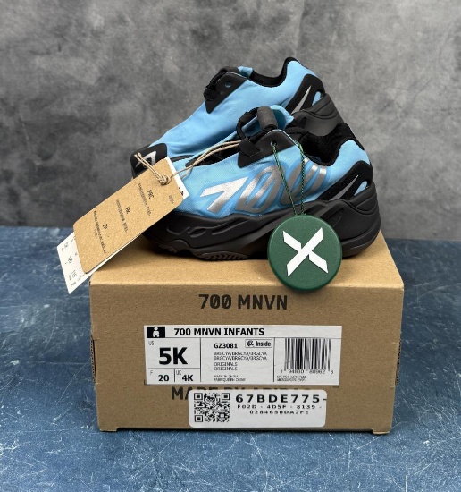 Yeezy 700 MNVN Infants GZ3081 Size 5K New in Box