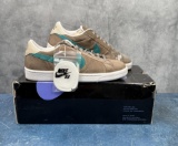 Nike Air Classic SB 310704-241 Size 8 New in Box