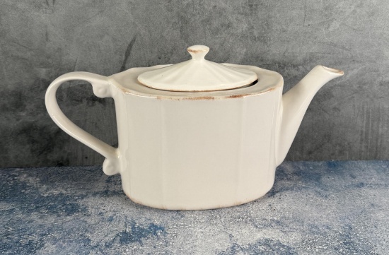 Le Grand Buffet Sabatier Tea Pot