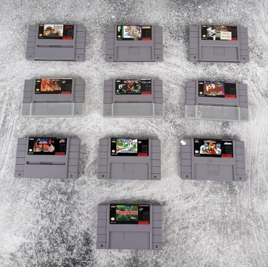 Nintendo SNES Super Nintendo Video Game Bundle