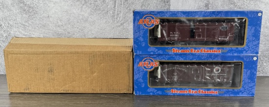 Atlas O Scale Box Car Train Cars