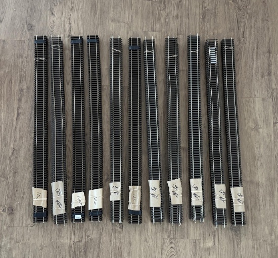 Micro Engineering 10 132 O Code Flex Train Tracks