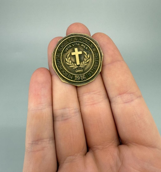 Mercy Hospital School of Nursing Medal