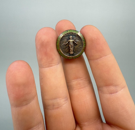 Women's Children's School of Nursing Medal