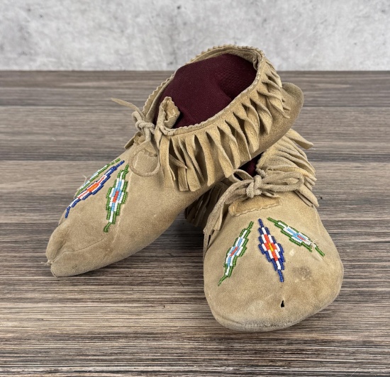 Native American Indian Beaded Moccasins