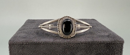 Navajo Sterling Silver Onyx Bracelet