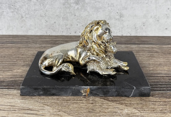 Judaica Lion and Lamb Paperweight