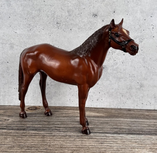 Breyer #47 Man O' War Race Horse