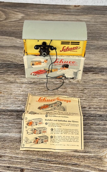 Schuco 1500 Telephone Garage