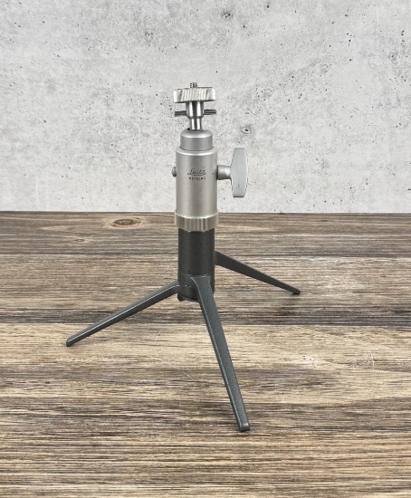 Leitz Wetzlar Table Top Tripod