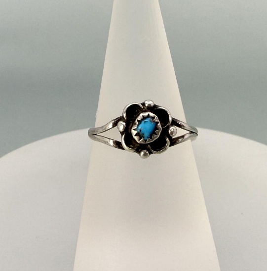 Navajo Sterling Silver Turquoise Ring