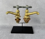 Antique Brass Hot Cold Water Bathtub Faucets
