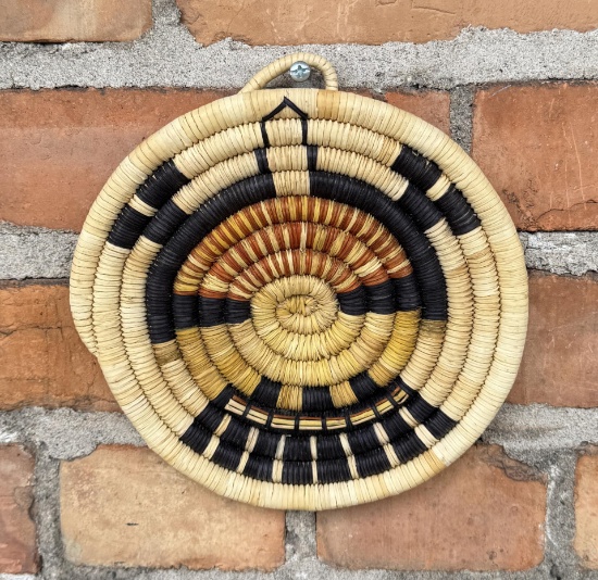 Hopi Native American Indian Second Mesa Basket