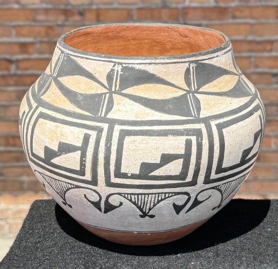 Acoma Pueblo Olla Water Pot