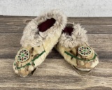 Alaskan Inuit Eskimo Beaded Moccasins