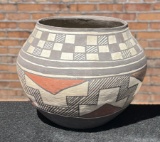 Zuni Pueblo Polychrome Olla Water Pot