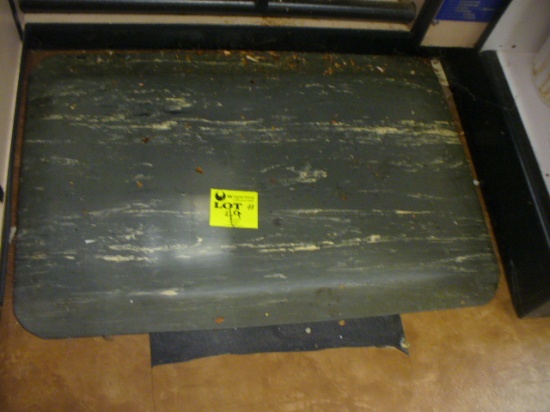 FATIGUE MAT 24 IN X 36 IN