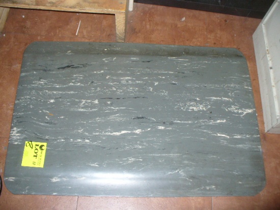 FATIGUE MAT 24 IN X 36 IN