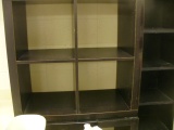 WOOD CUBBY