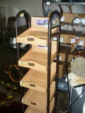 MERCHANDISING RACK