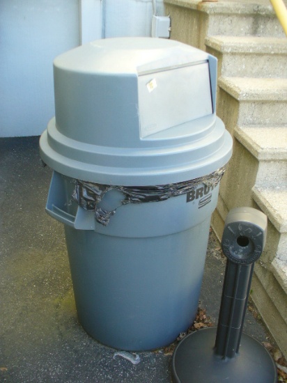 55 Gallon Trash Can