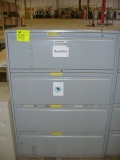 Metal 4 drawer file cabinet (3'x1'6