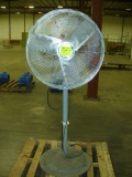 Oscillating Fan on Stand Adjustable Height