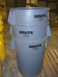 Commercial Gray Brute Trash Cans 44 gallon