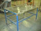 Metal Table (2'9