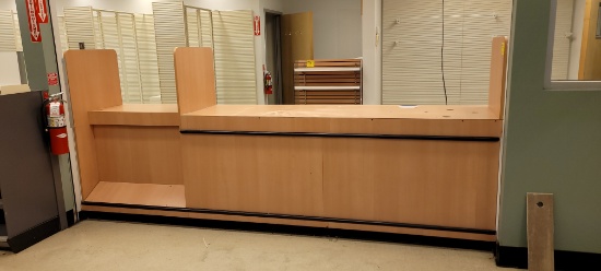 MILLWORK PHARMACY 32 FT INCLUDES SINK