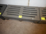 4 FT PLASTIC DUNNAGE RACK