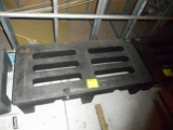 4 FT PLASTIC DUNNAGE RACK