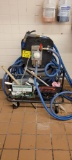 FOAMING STATION MOBILE WITH HOSE