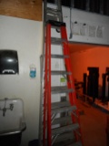 8' FIBERGLASS STEP LADDER