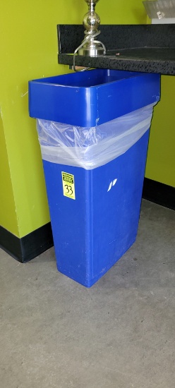TRASH CAN MOLDED