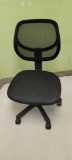 SWIVEL OFFICE CHAIR